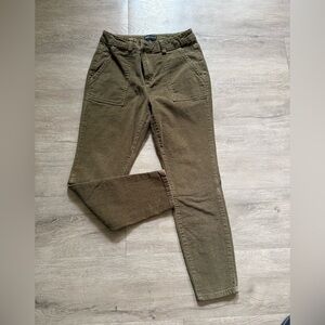 Jones New York olive green Corduroy Pants